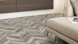 K4439 RH Дуб Корнборг Natural Touch Wide Plank
